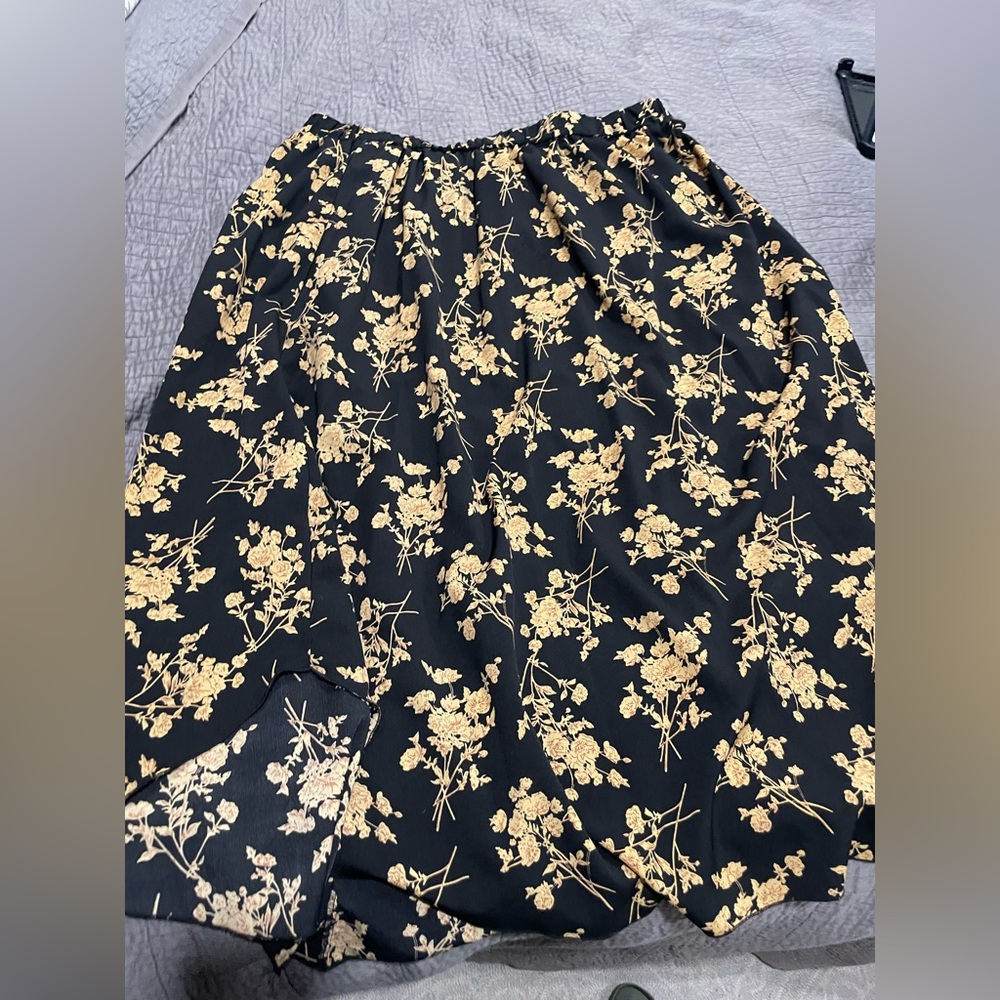 Shien Plus Size Floral Skirt